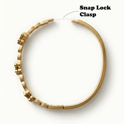 Gold Daisy Link Bracelet for Women